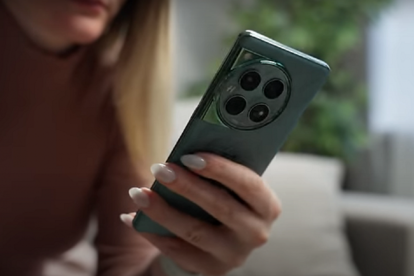 «Убийца флагманов» умер: OnePlus 12 начали блокировать в России
