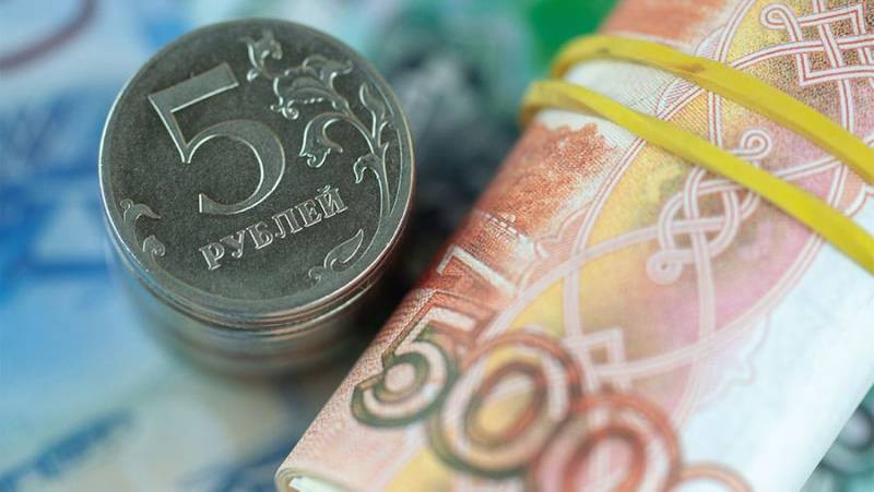 С 1 августа увеличение социальных выплат: кто получит повышение и насколько